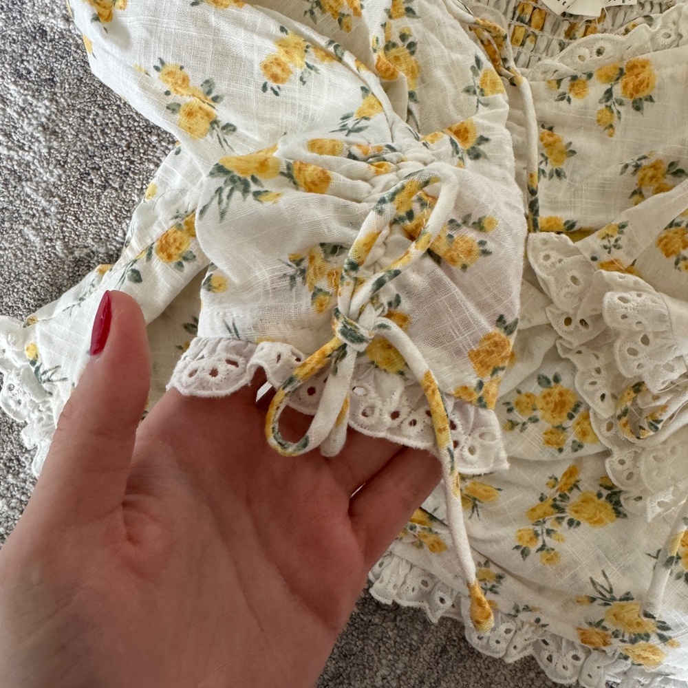 ASTR floral top - Picture 5 of 8